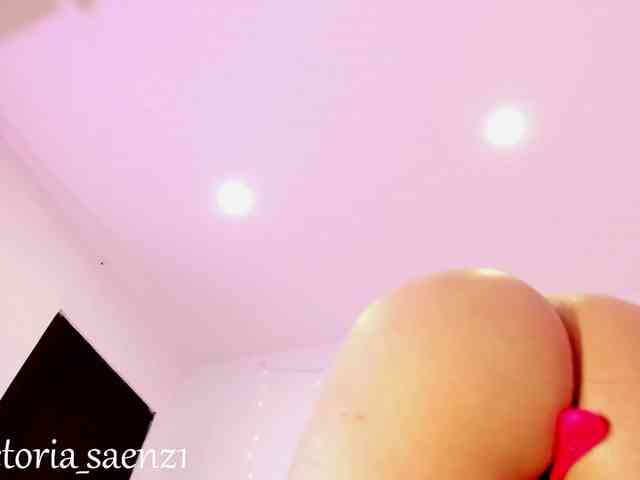 vicky-saenz webcam