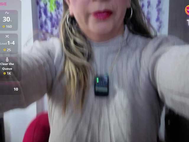 Mmmcutemm live cam on BongaCams