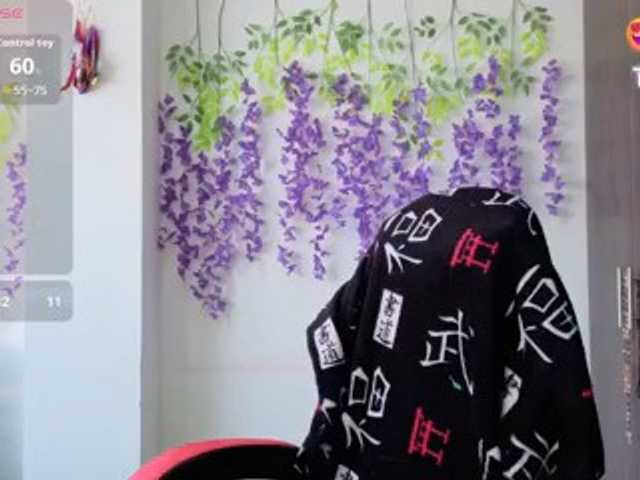 Mmmcutemm live cam on BongaCams