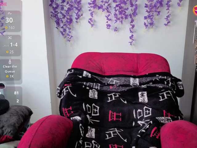 Mmmcutemm live cam on BongaCams