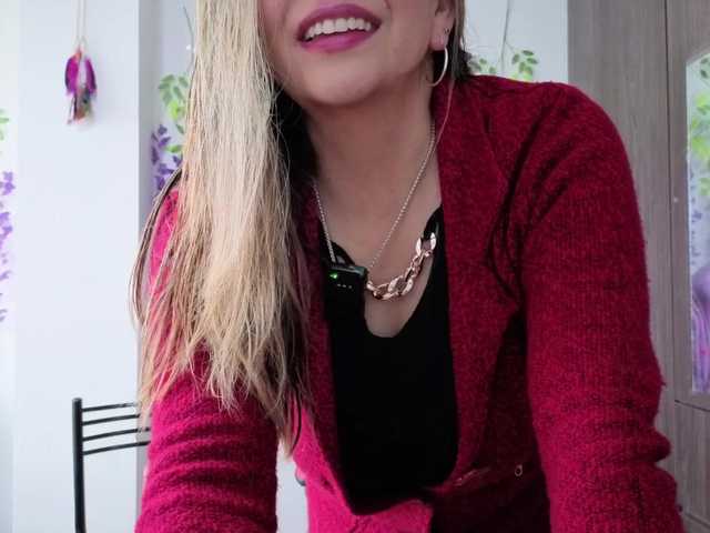 Mmmcutemm live cam on BongaCams
