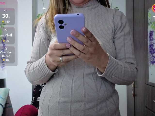 Mmmcutemm live webcam show
