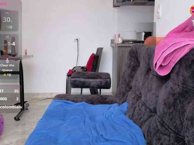 Mmmcutemm webcam