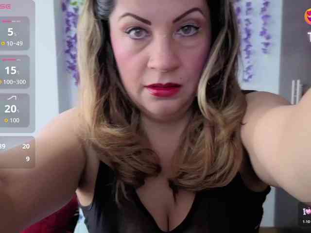 Mmmcutemm webcam