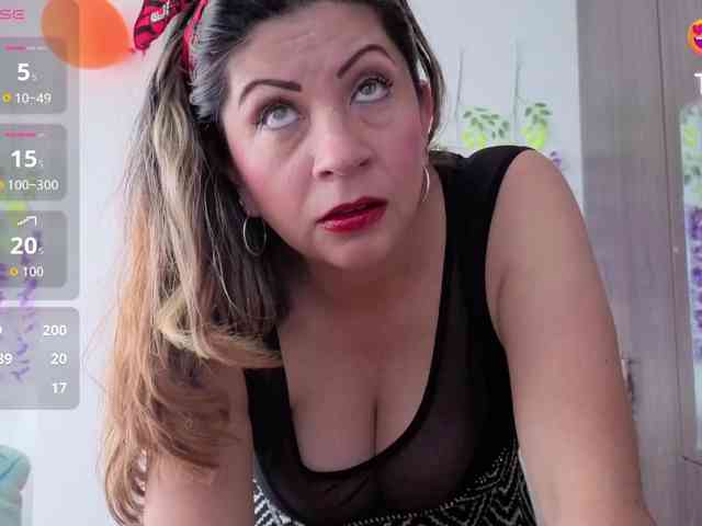 Mmmcutemm webcam