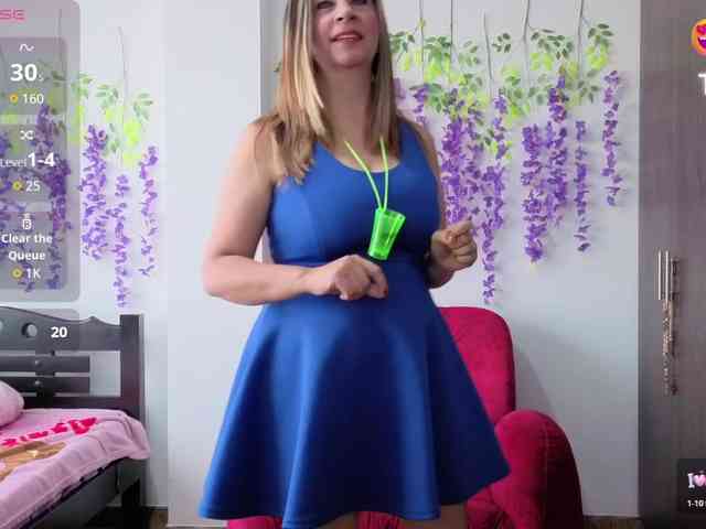 Mmmcutemm webcam