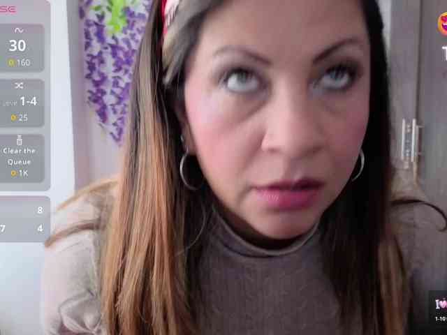 Mmmcutemm webcam