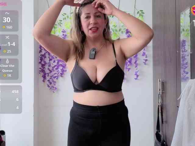 Mmmcutemm webcam