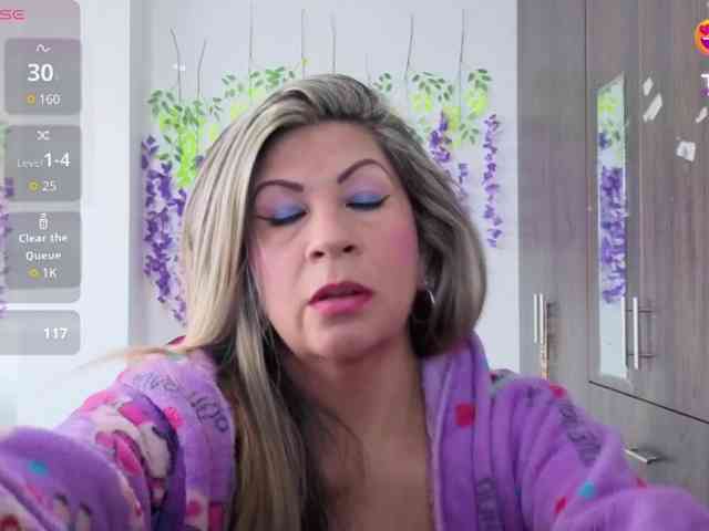Mmmcutemm webcam