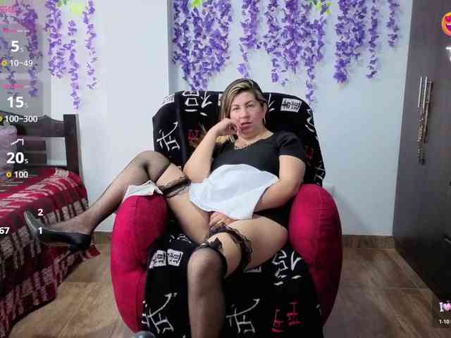 Mmmcutemm webcam