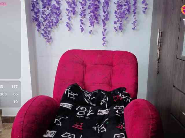 Mmmcutemm webcam