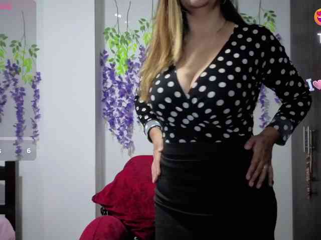 Mmmcutemm webcam