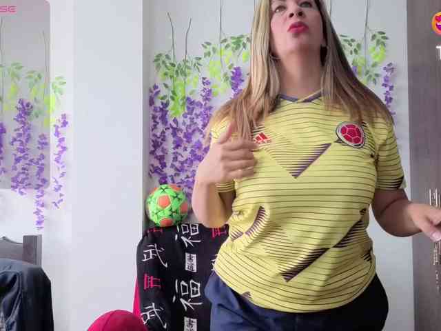 Modelo: Mmmcutemm