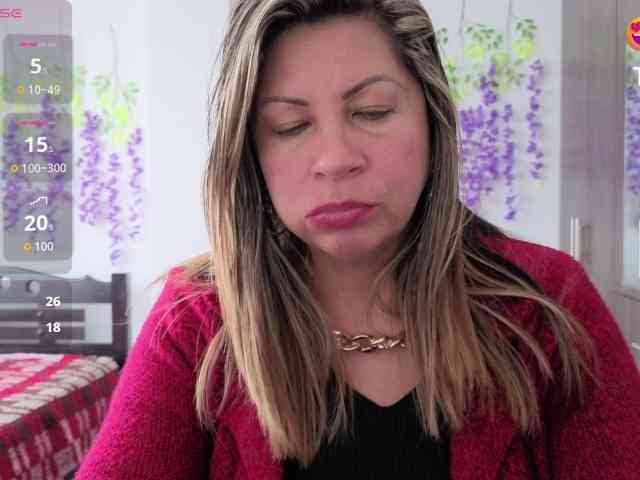 Mmmcutemm webcam