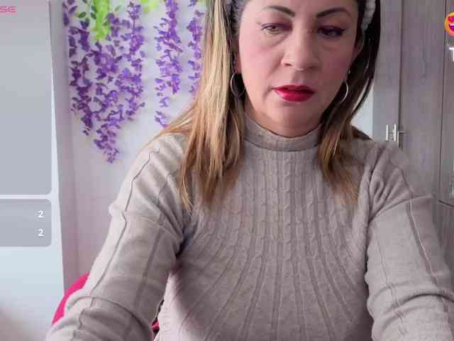 Mmmcutemm webcam