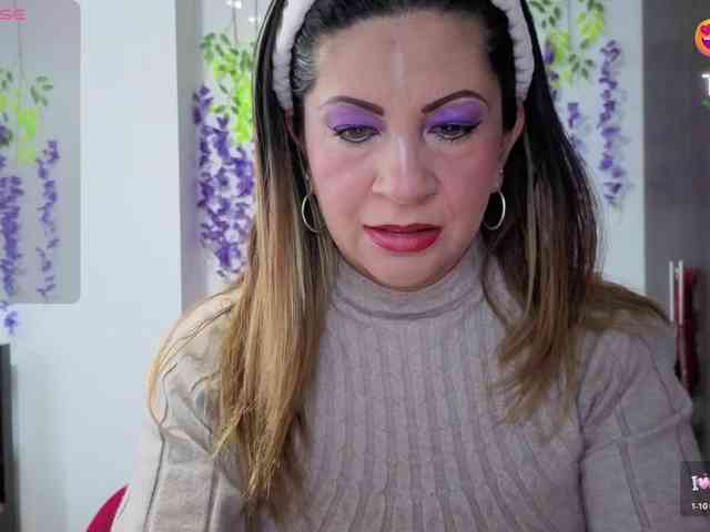 Mmmcutemm webcam
