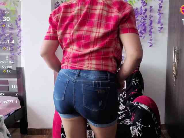 Mmmcutemm webcam