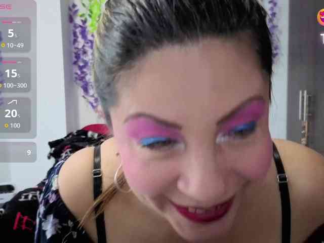 Mmmcutemm webcam