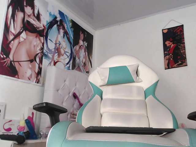 alissamorrison live cam on BongaCams