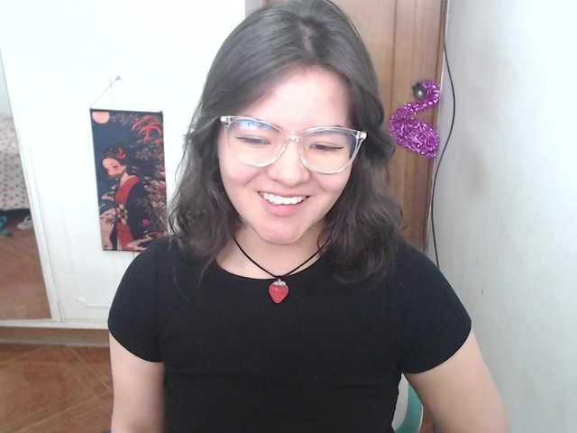alissamorrison live cam on BongaCams