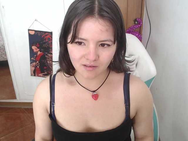 alissamorrison live cam on BongaCams