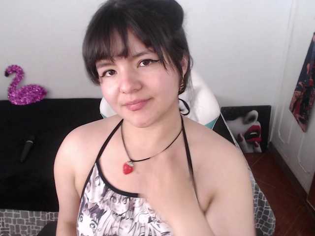 alissamorrison live cam on BongaCams