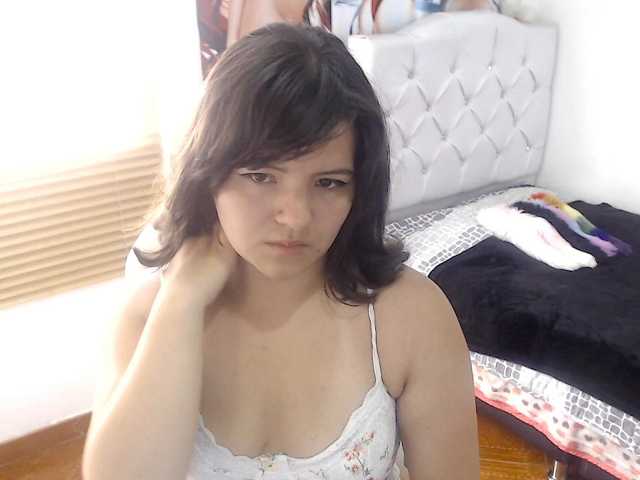 alissamorrison live cam preview