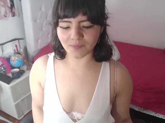 alissamorrison live cam on BongaCams