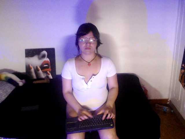 alissamorrison live cam on BongaCams