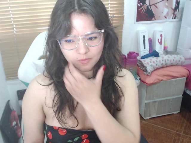 alissamorrison live cam on BongaCams