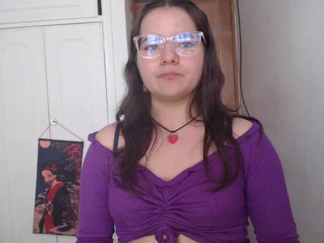 alissamorrison live cam on BongaCams