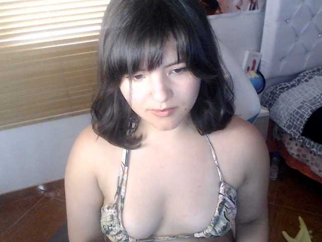 alissamorrison live cam on BongaCams