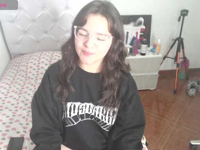 alissamorrison live cam on BongaCams