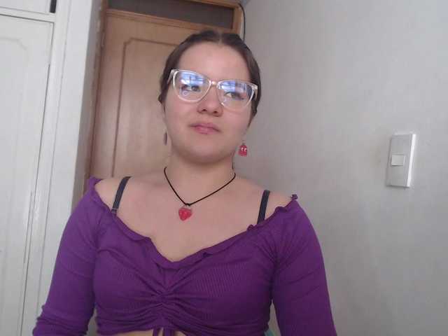 alissamorrison live cam on BongaCams