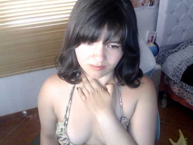 alissamorrison live cam on BongaCams