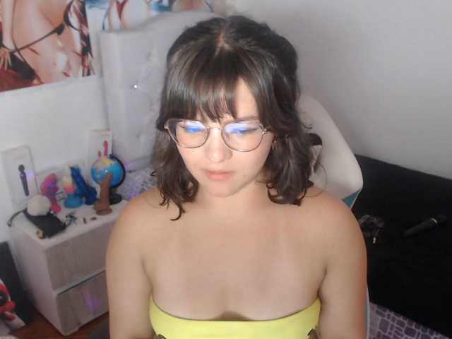 alissamorrison live cam on BongaCams