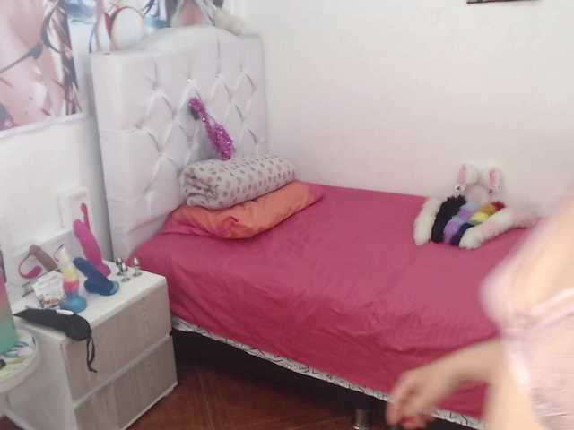 alissamorrison live cam on BongaCams