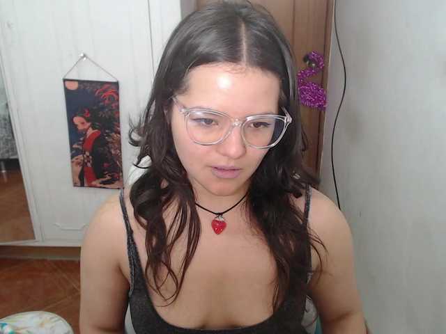 alissamorrison live cam on BongaCams