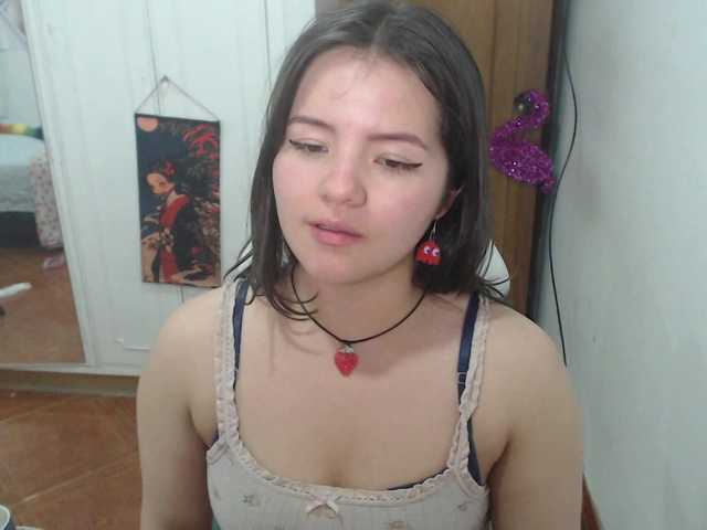 alissamorrison live cam on UnifiedCams