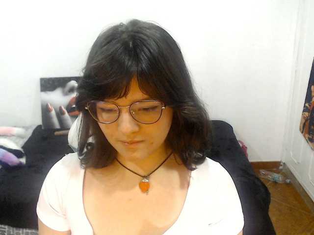 alissamorrison live cam preview