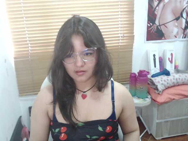 alissamorrison live cam on BongaCams