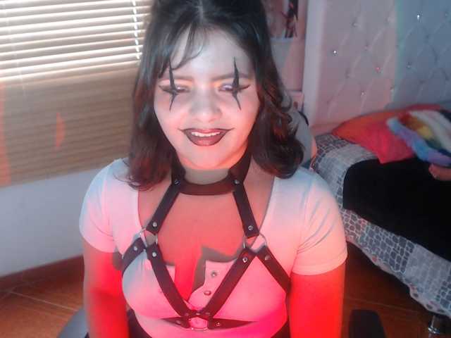 alissamorrison live cam on BongaCams