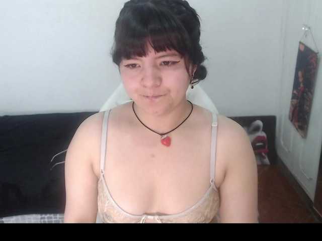 alissamorrison live cam on BongaCams