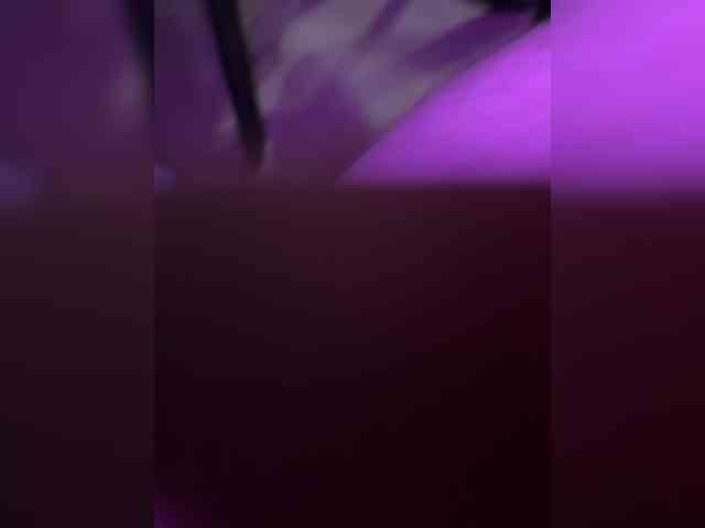 Poshliy-3ayac webcam