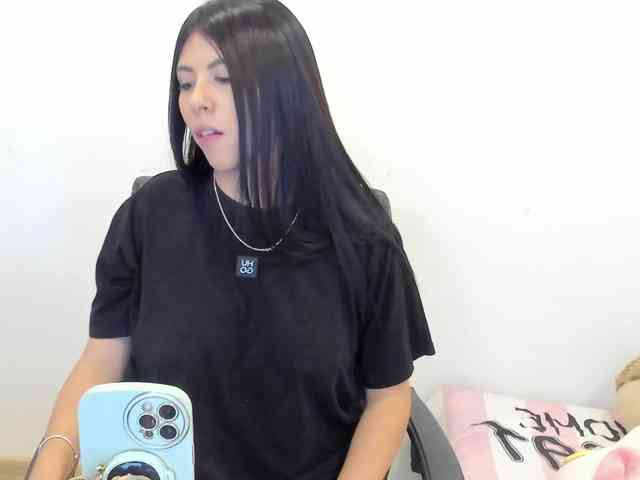 Alanna-atm webcam