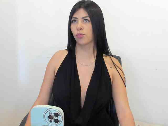 Alanna-atm webcam