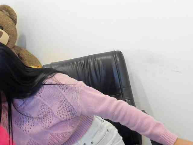 Alanna-atm webcam