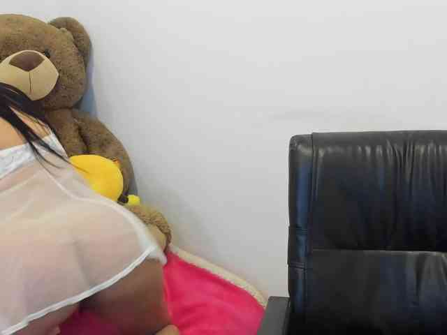 Alanna-atm webcam