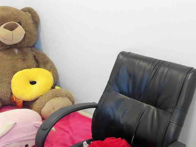 Alanna-atm webcam