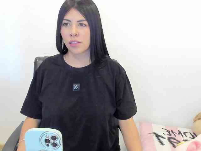 Alanna-atm webcam